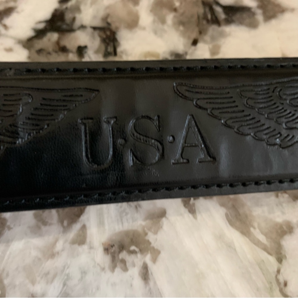 Mens Genuine Black Leather Embossed with Eagle & USA  - Silver-tone Buckle 34/36 - Picture 3 of 13